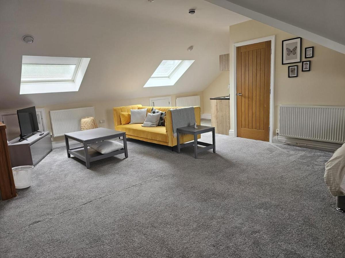 Lovely 1-Bed Loft In Newport エクステリア 写真